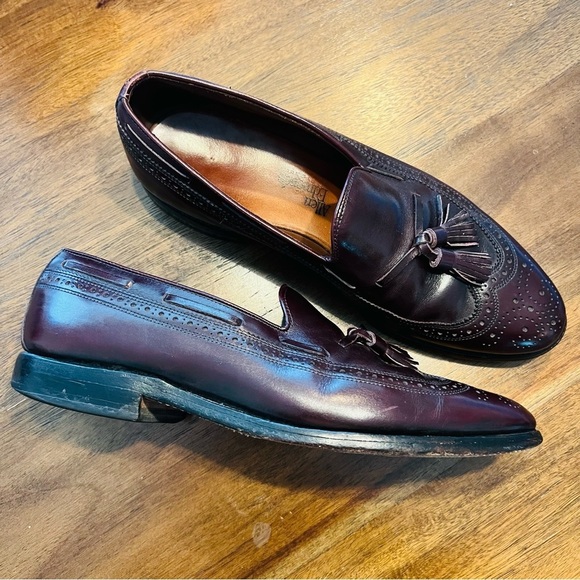 Allen Edmonds Burgundy Manchester Tassel Loafers 9 - Picture 8 of 8